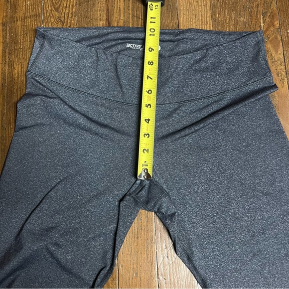 Old Navy Women’s Large Tall Active Gray-Black Fitted Sport Compression Leggings - Picture 7 of 11